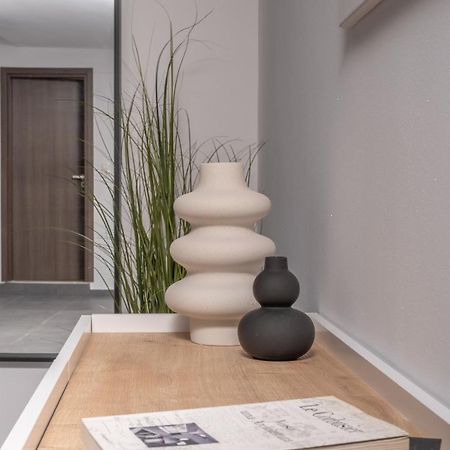 Zen Central Luxury Apartment Ираклио Екстериор снимка