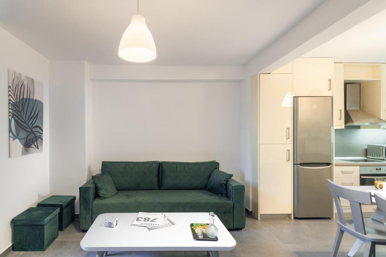 Zen Central Luxury Apartment Ираклио Екстериор снимка