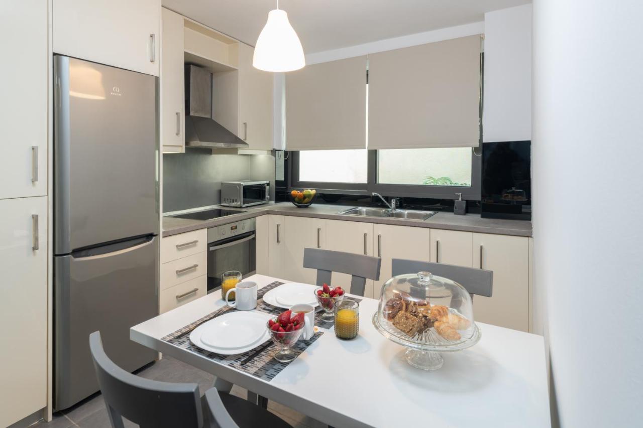 Zen Central Luxury Apartment Ираклио Екстериор снимка