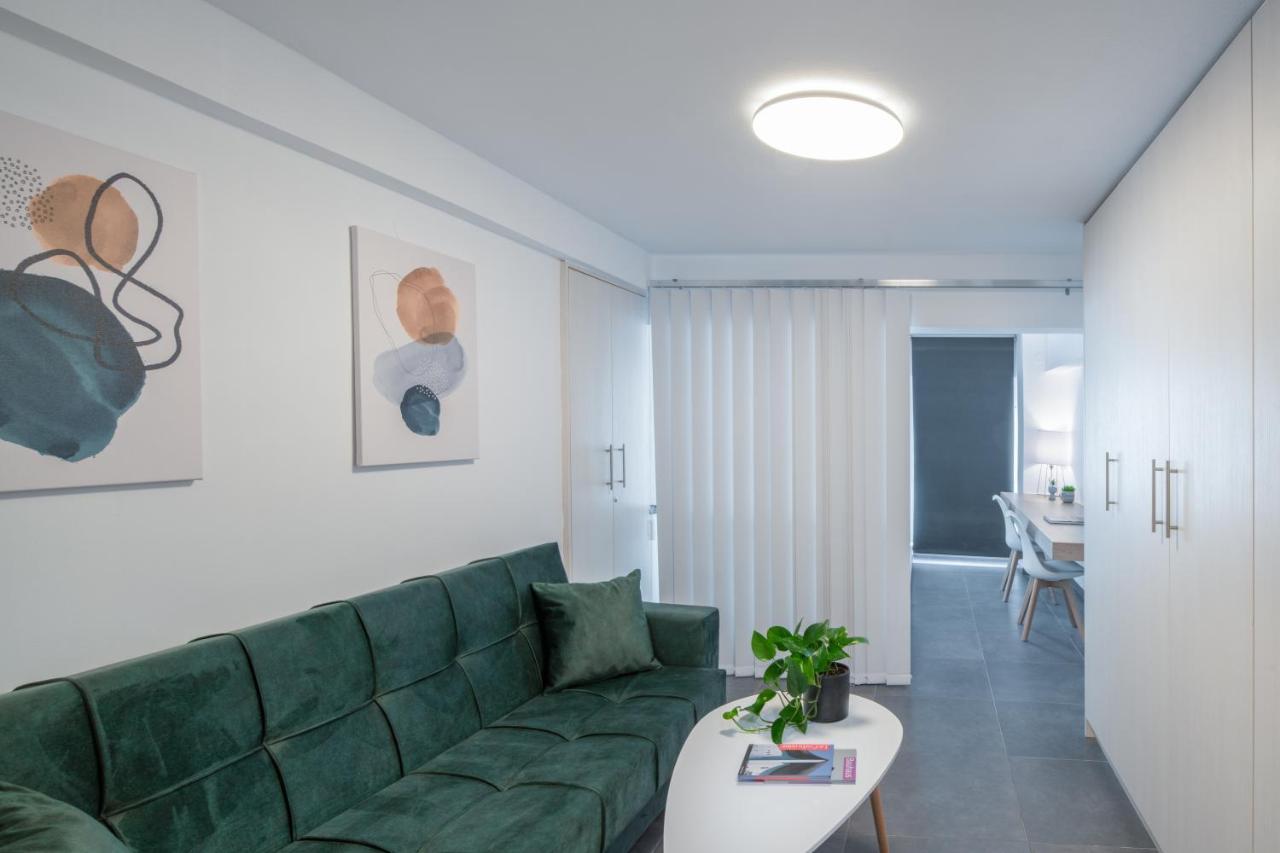 Zen Central Luxury Apartment Ираклио Екстериор снимка