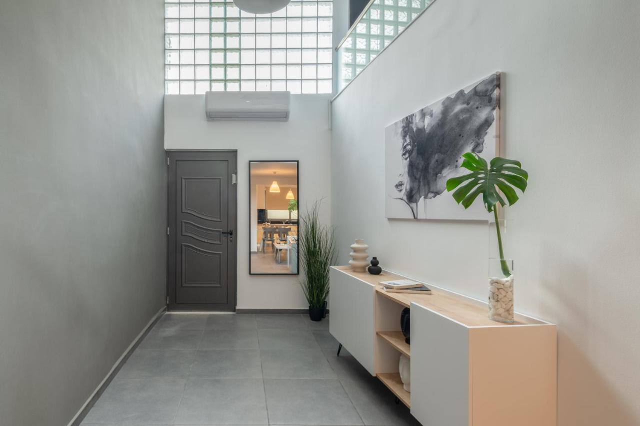 Zen Central Luxury Apartment Ираклио Екстериор снимка