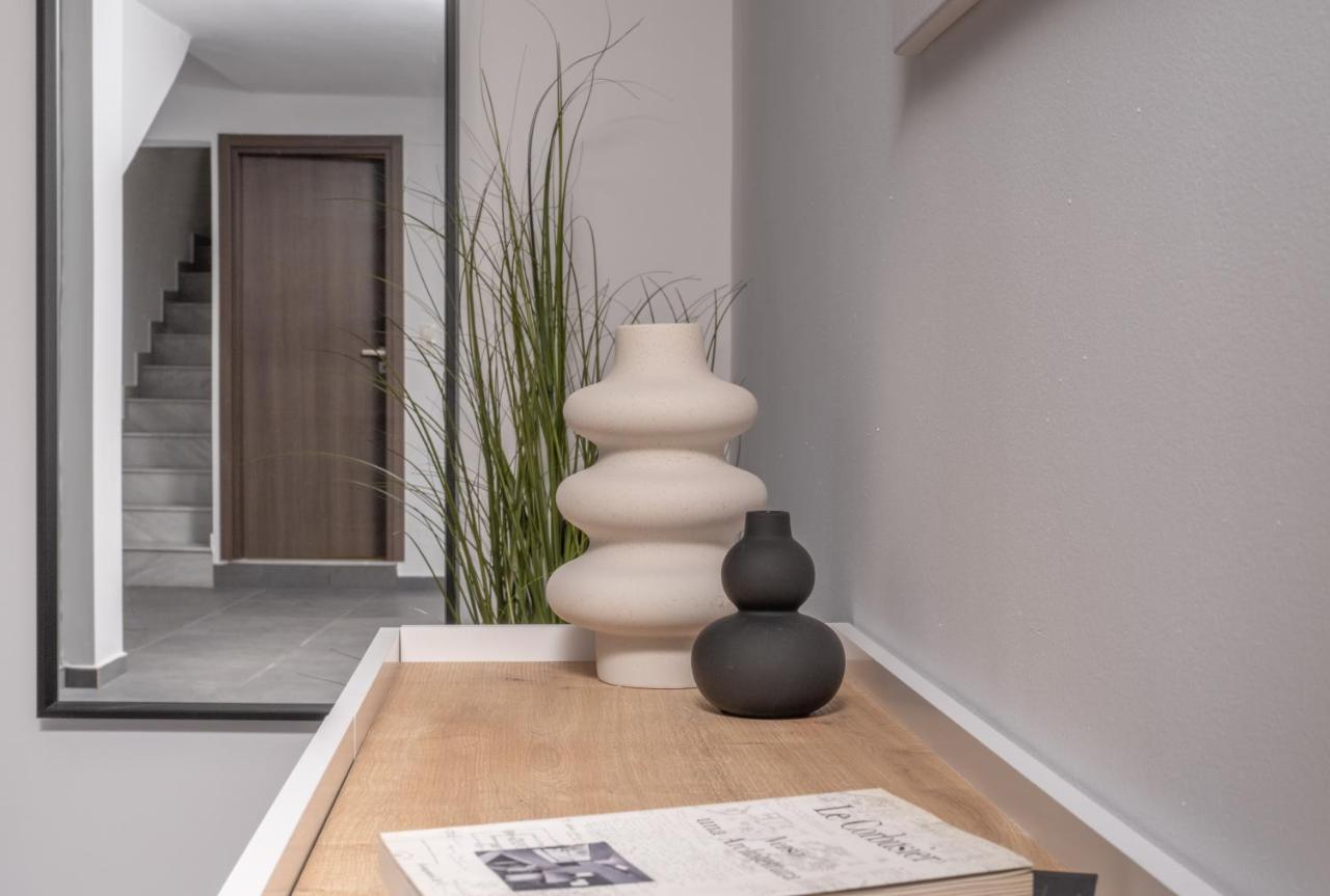 Zen Central Luxury Apartment Ираклио Екстериор снимка